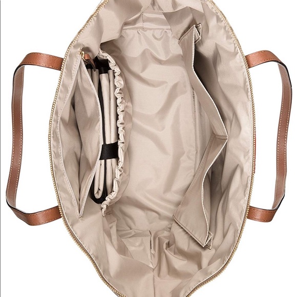 ❌SOLD ❌ Kate Spade Adaira Baby Diaper Bag - Picture 4 of 8